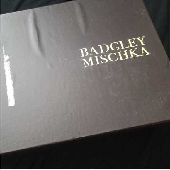 Badgley Mischka Opened Toe Shoes Size 9M - Picture 8 of 8